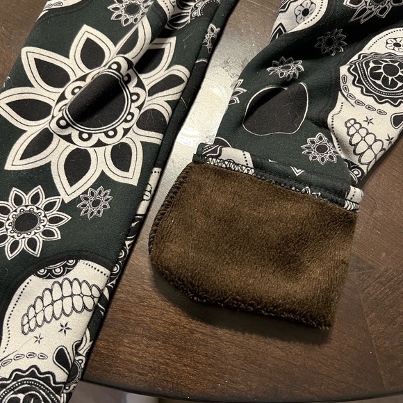 Fleece lined leggings - Picture 3 of 3